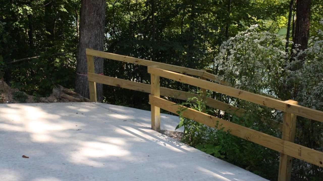 Photo of Outdoor in Caryville