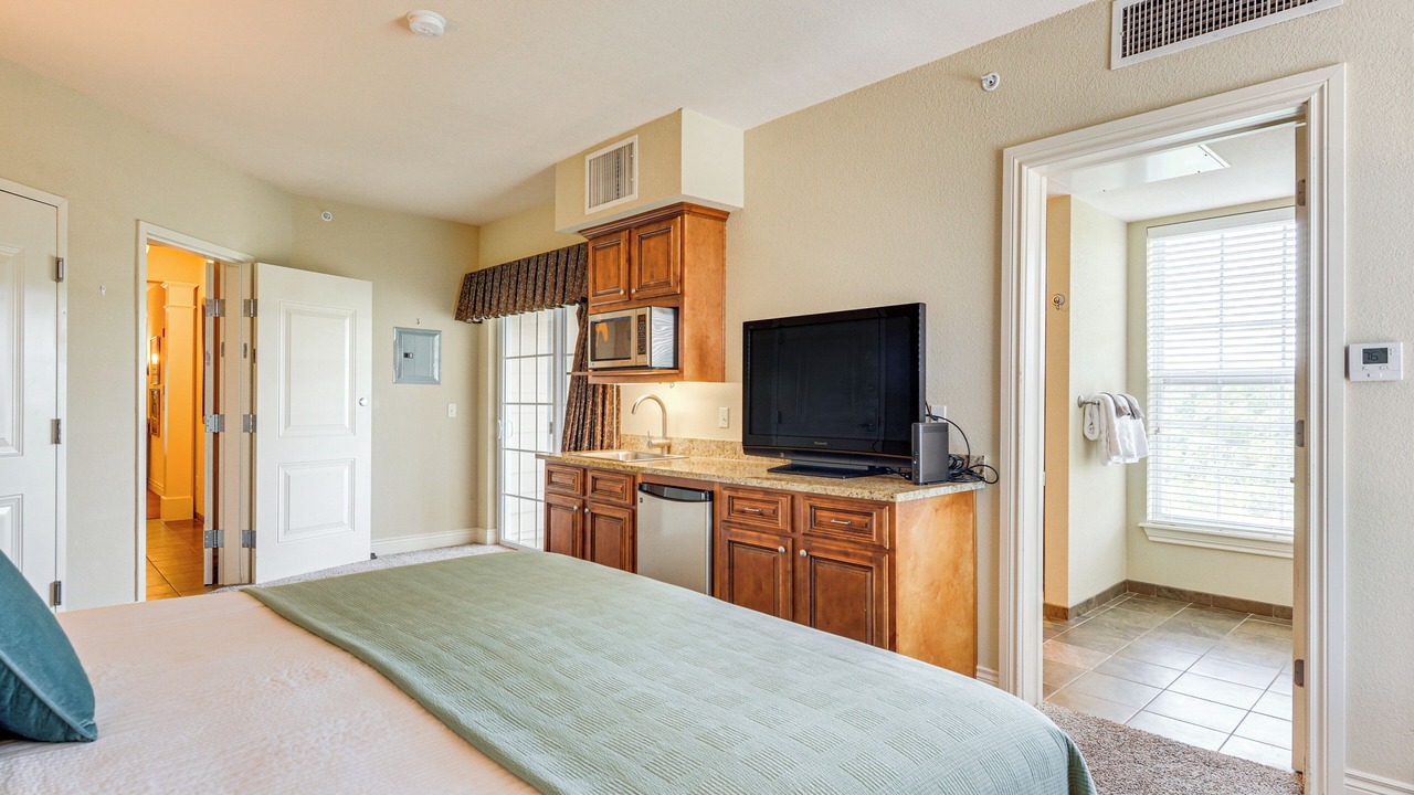 Photo of Bedroom in Branson