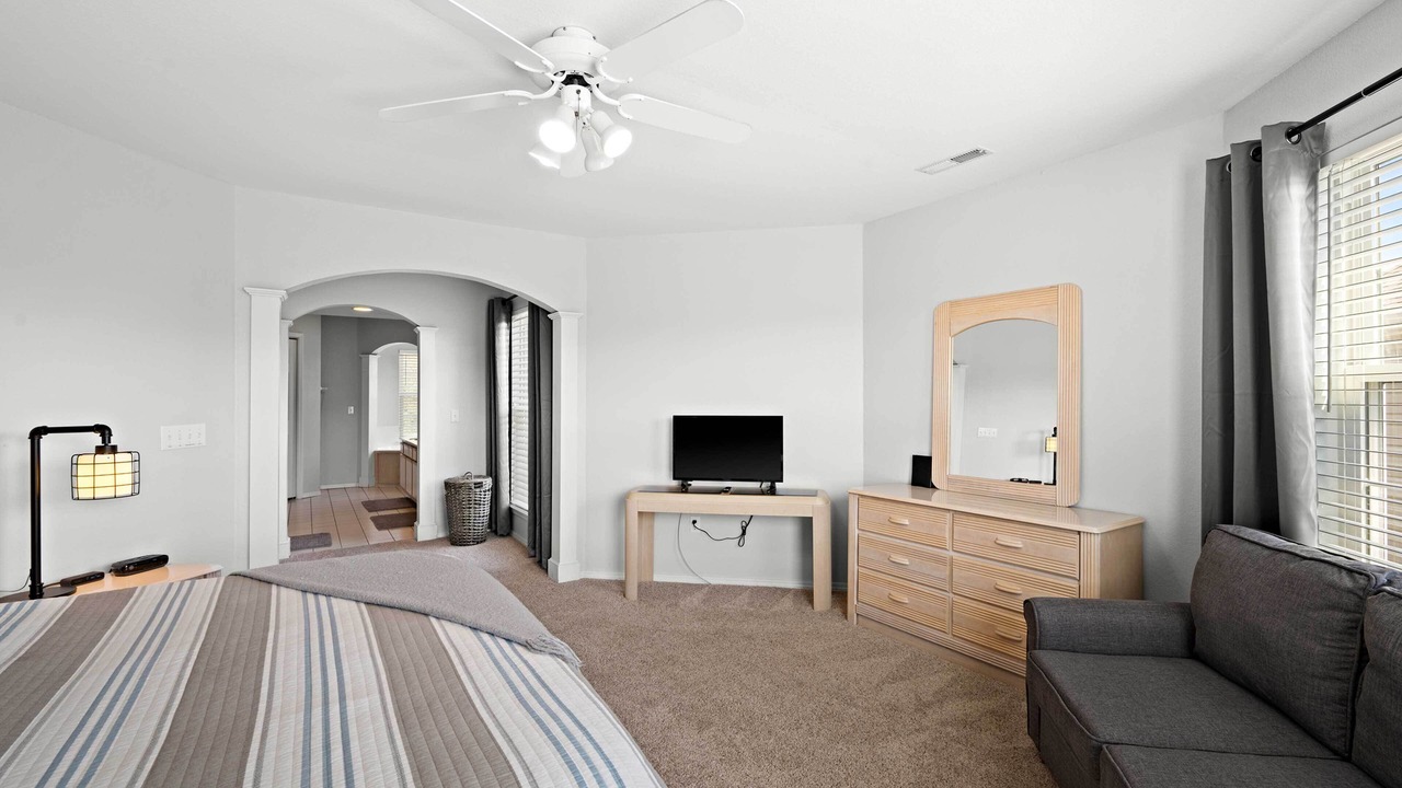 Photo of Bedroom in Kimberling City