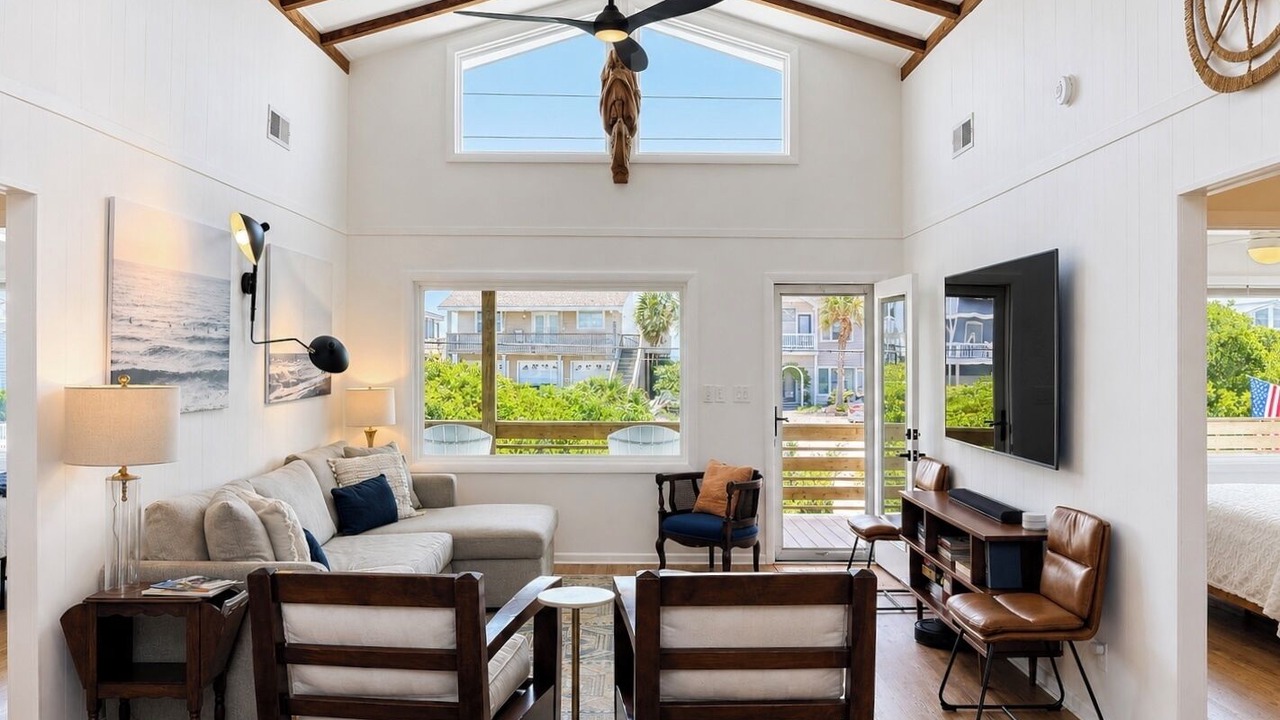 Photo of Livingroom in Surf City