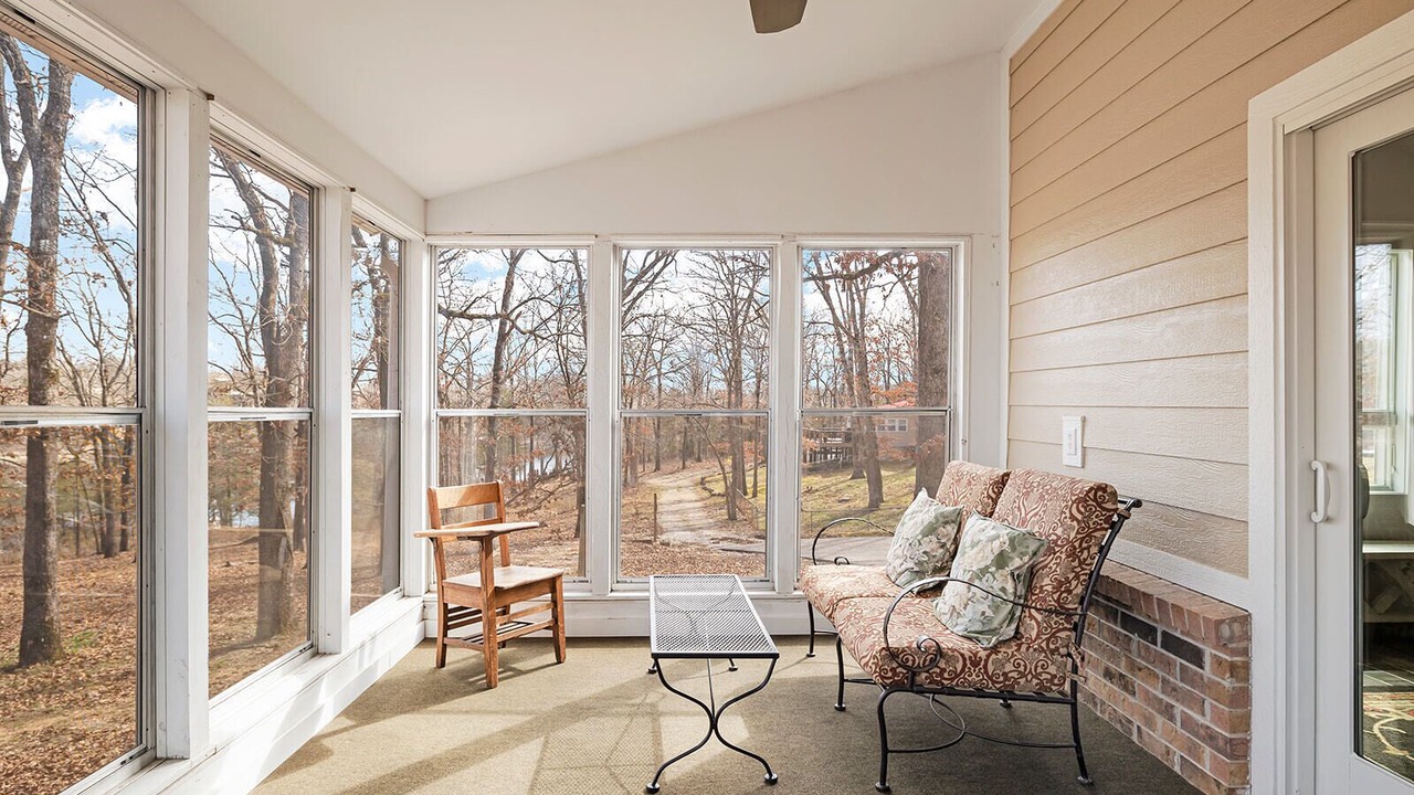 Photo of Bedroom in Branson West
