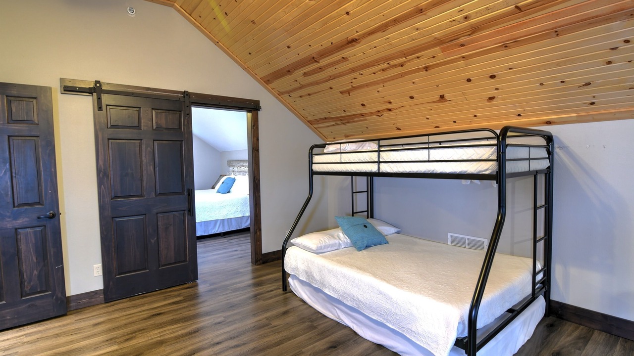 Photo of Bedroom in Lampe