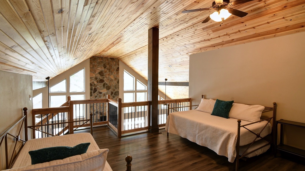 Photo of Bedroom in Lampe