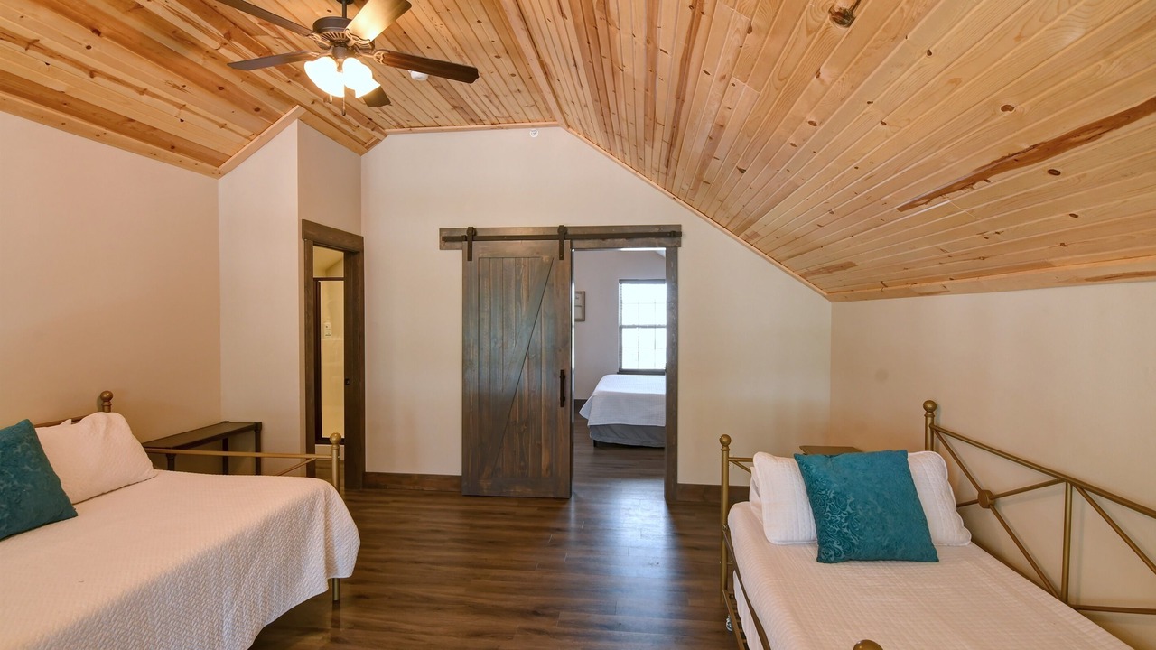 Photo of Bedroom in Lampe