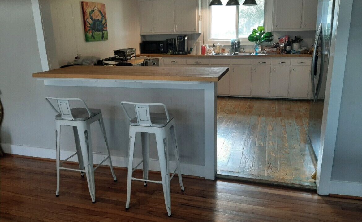 Photo of Kitchen in The Black Cat