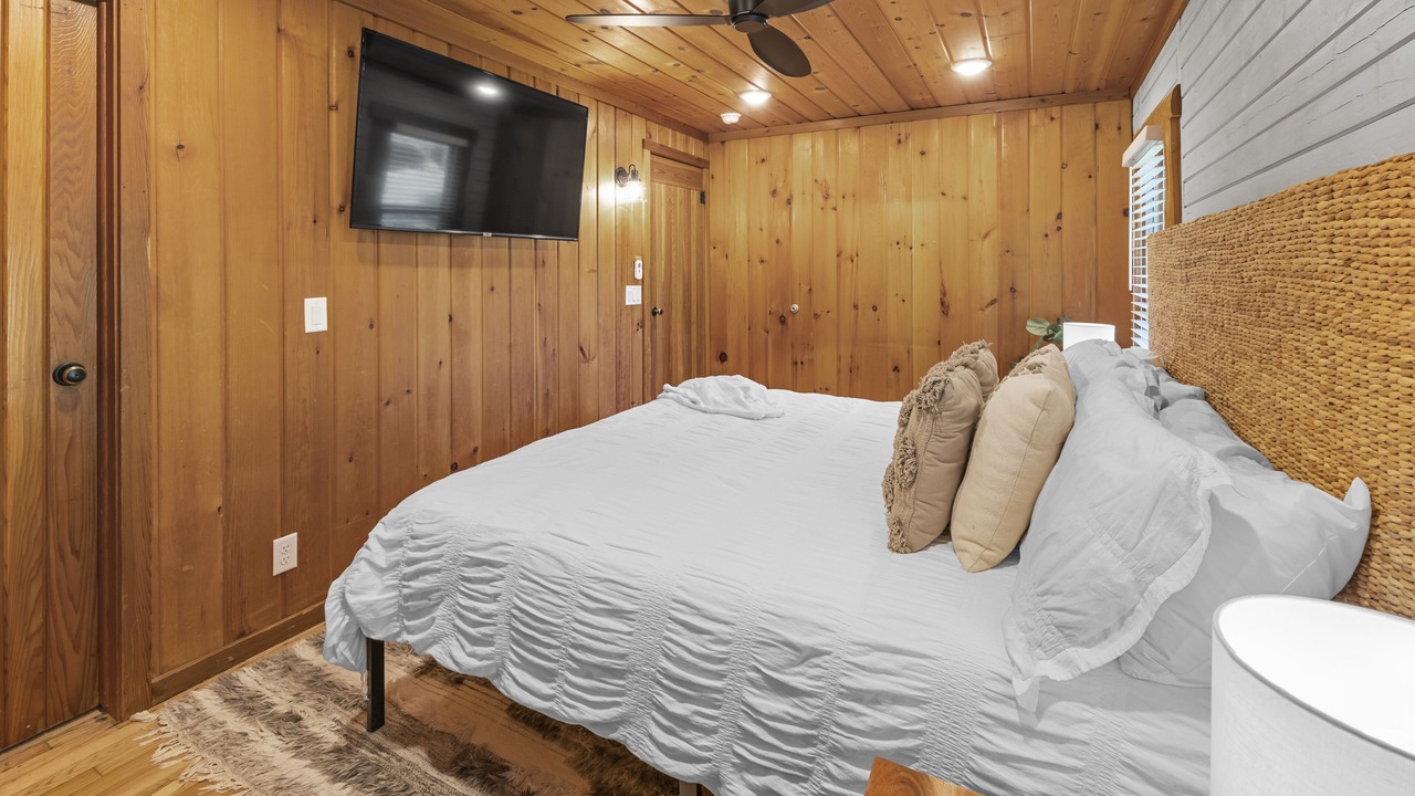 Photo of Bedroom in Indian Point