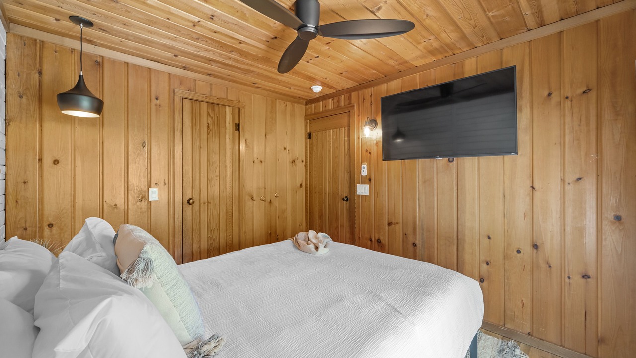 Photo of Bedroom in Indian Point