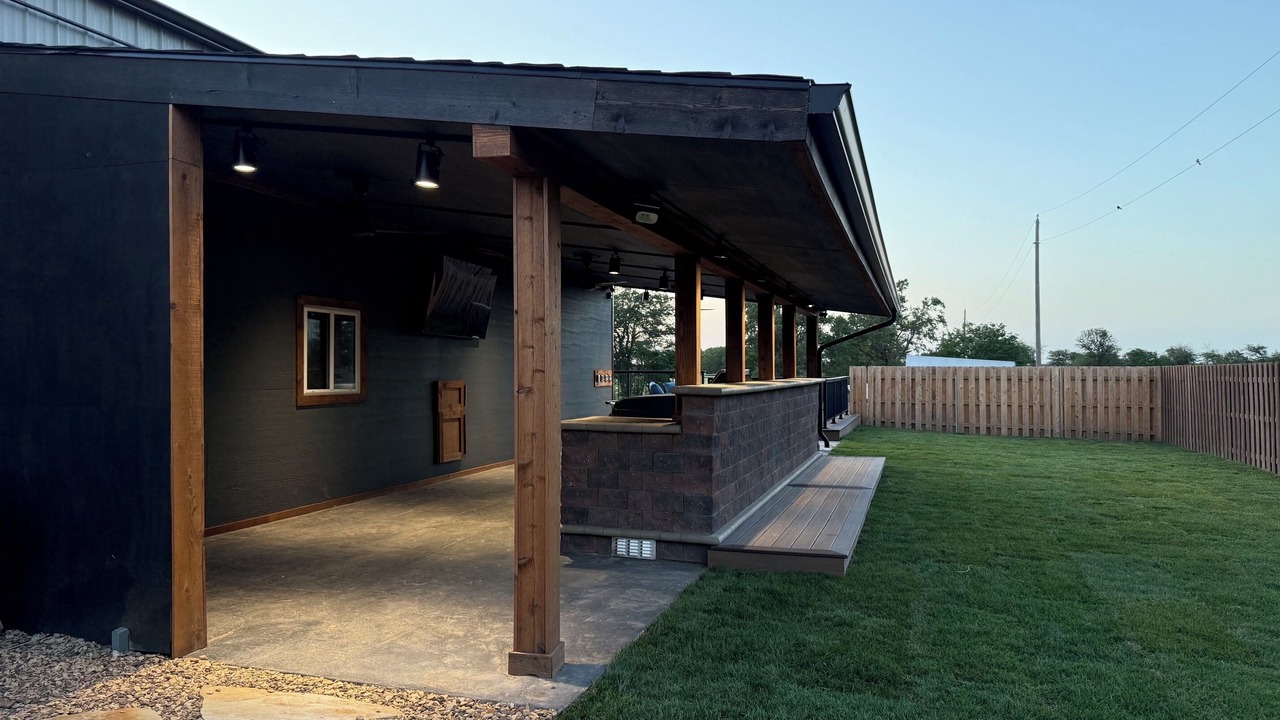 Photo of Patio Balcony in Great Bend