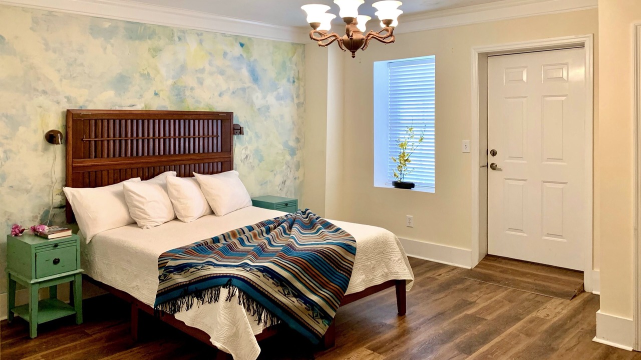 Photo of Bedroom in Cowan