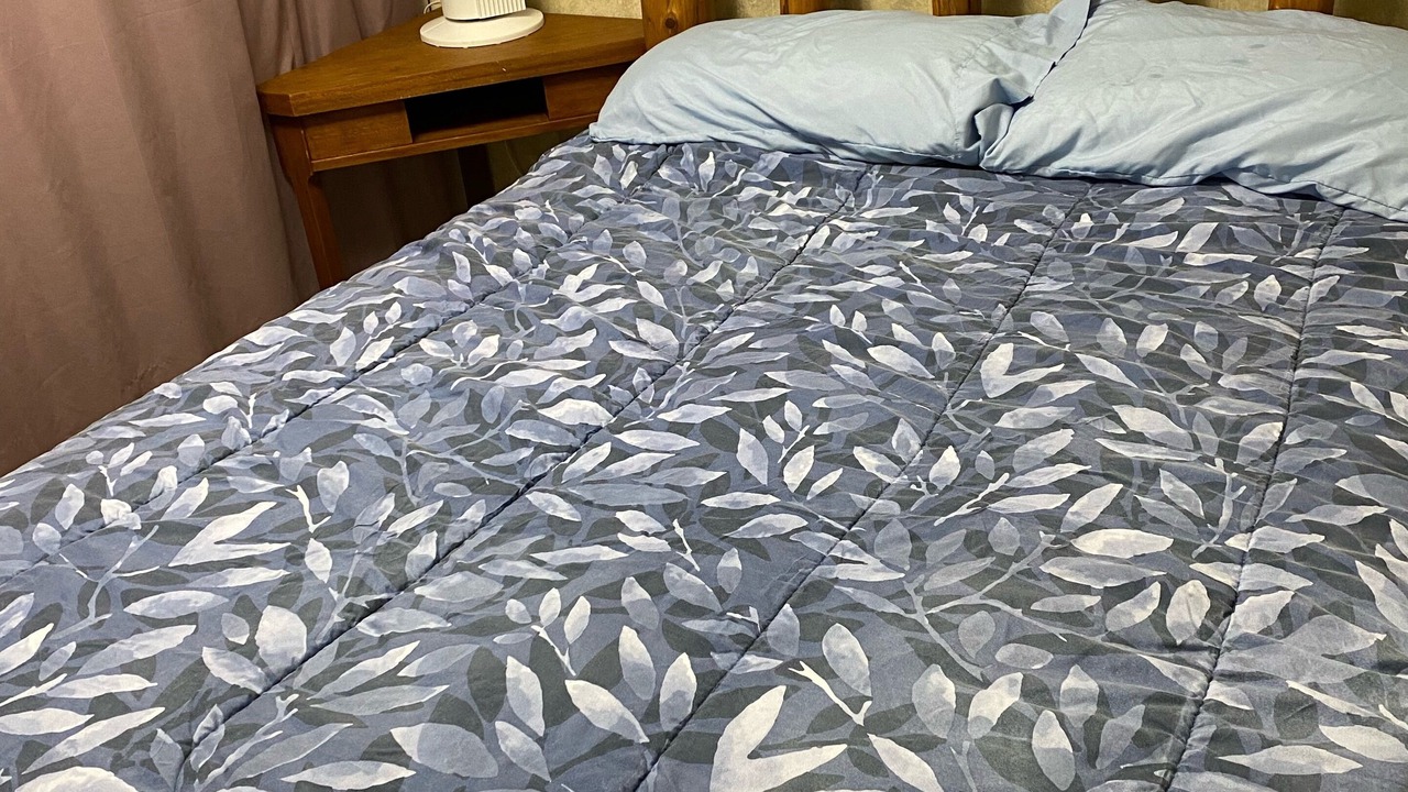 Photo of Bedroom in Blue Eye