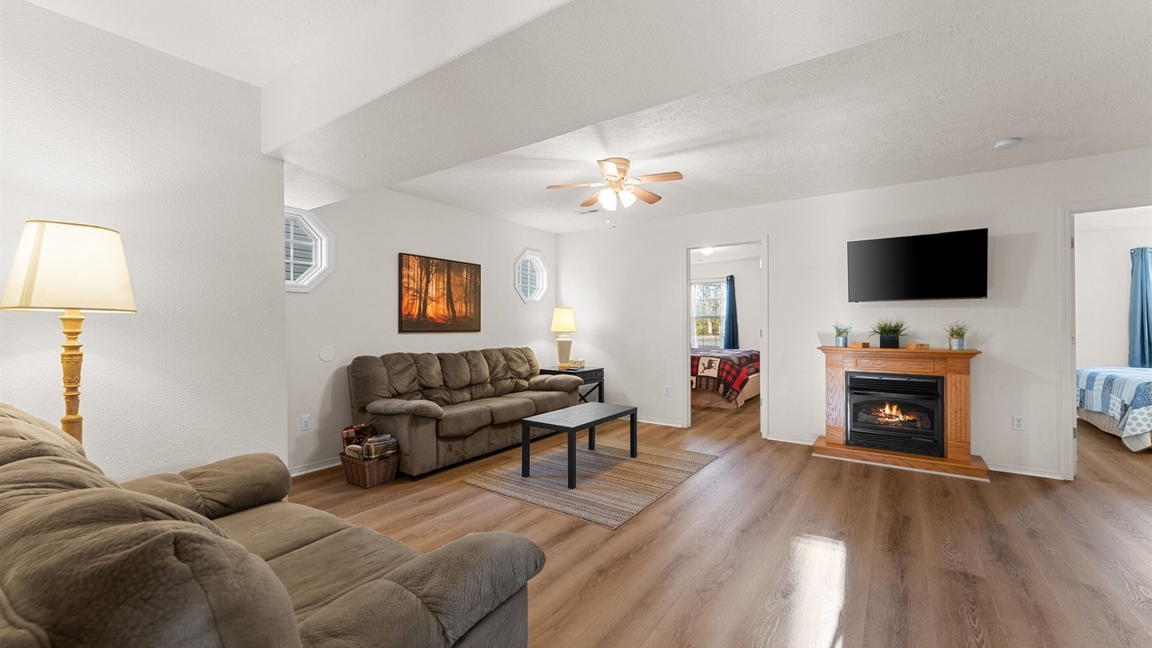 Photo of Livingroom in Indian Point