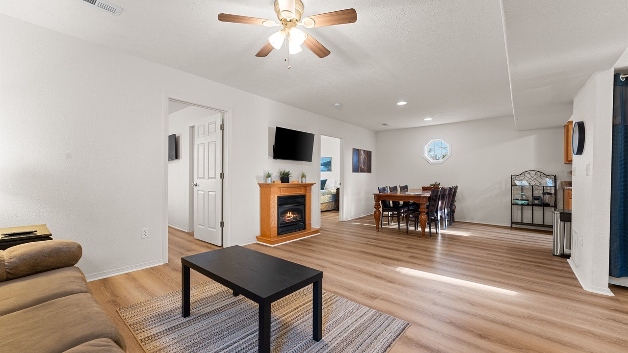 Photo of Livingroom in Indian Point