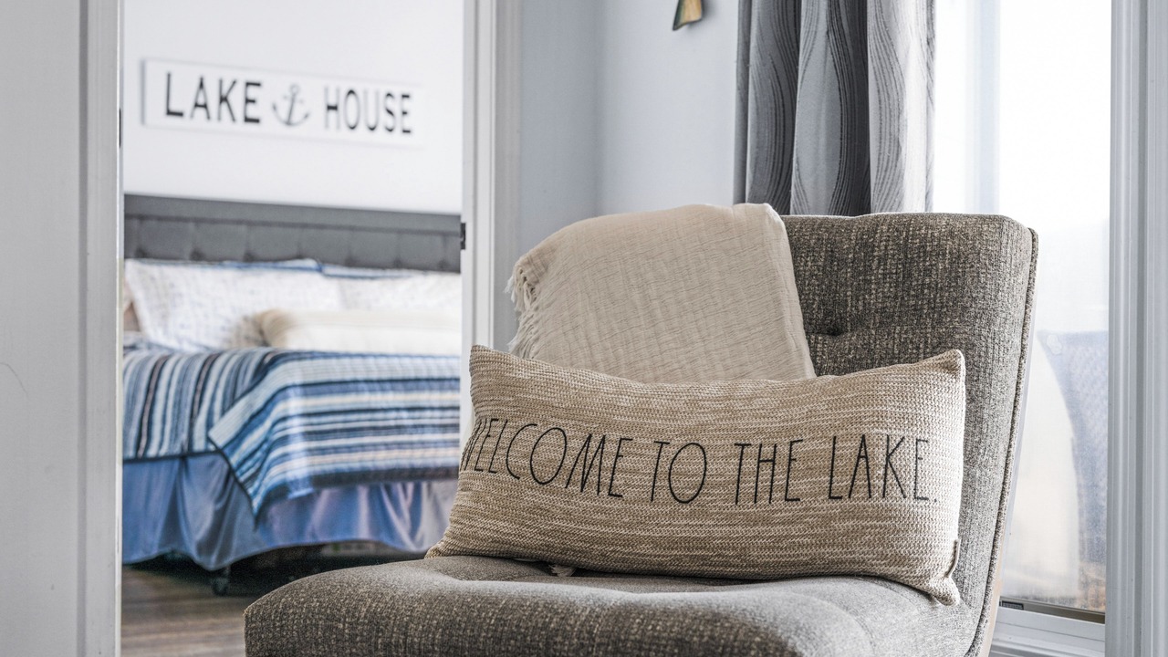 Photo of Bedroom in Kimberling City