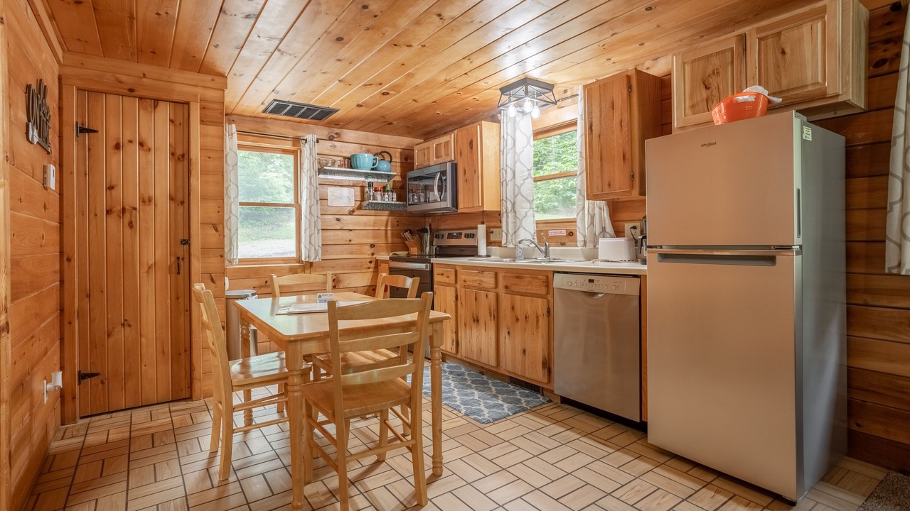 Photo of Kitchen in Shell Knob