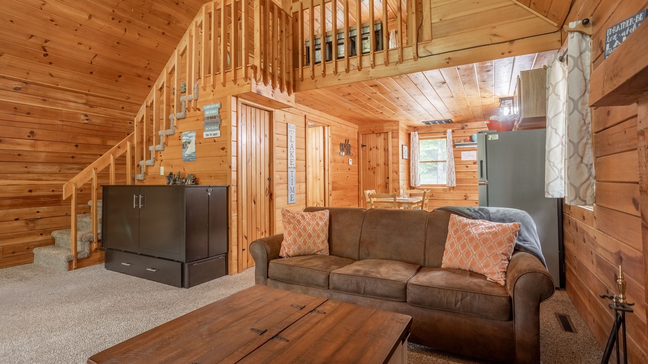 Photo of Livingroom in Shell Knob