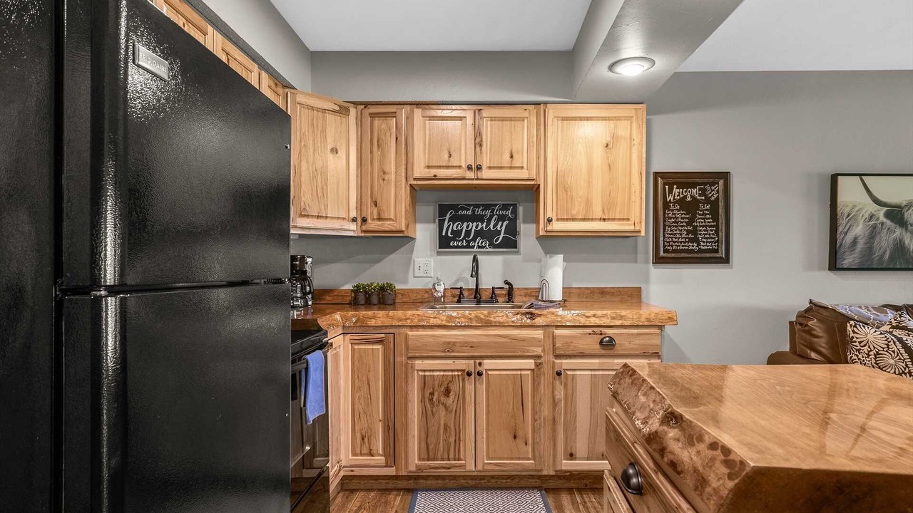 Photo of Others in Notch Estates