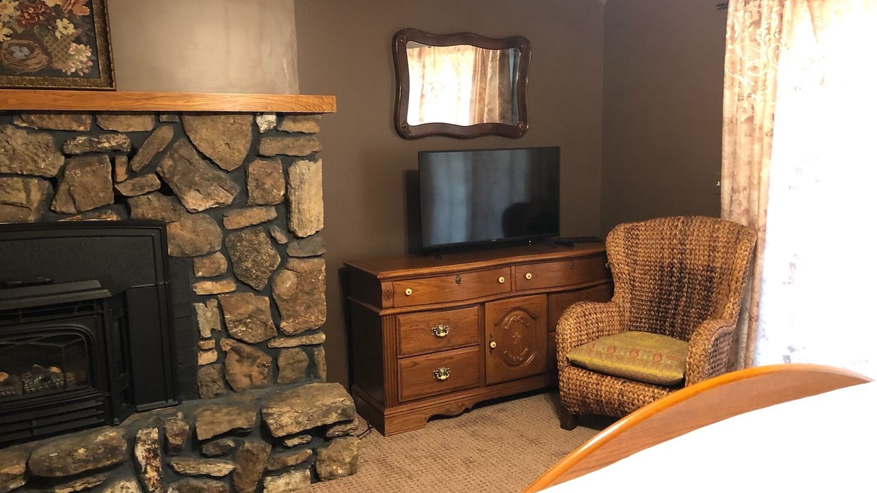Photo of Livingroom in Shell Knob