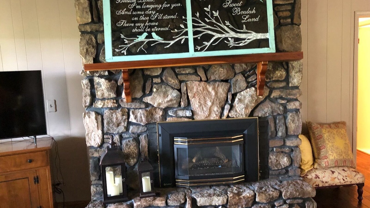 Photo of Livingroom in Shell Knob