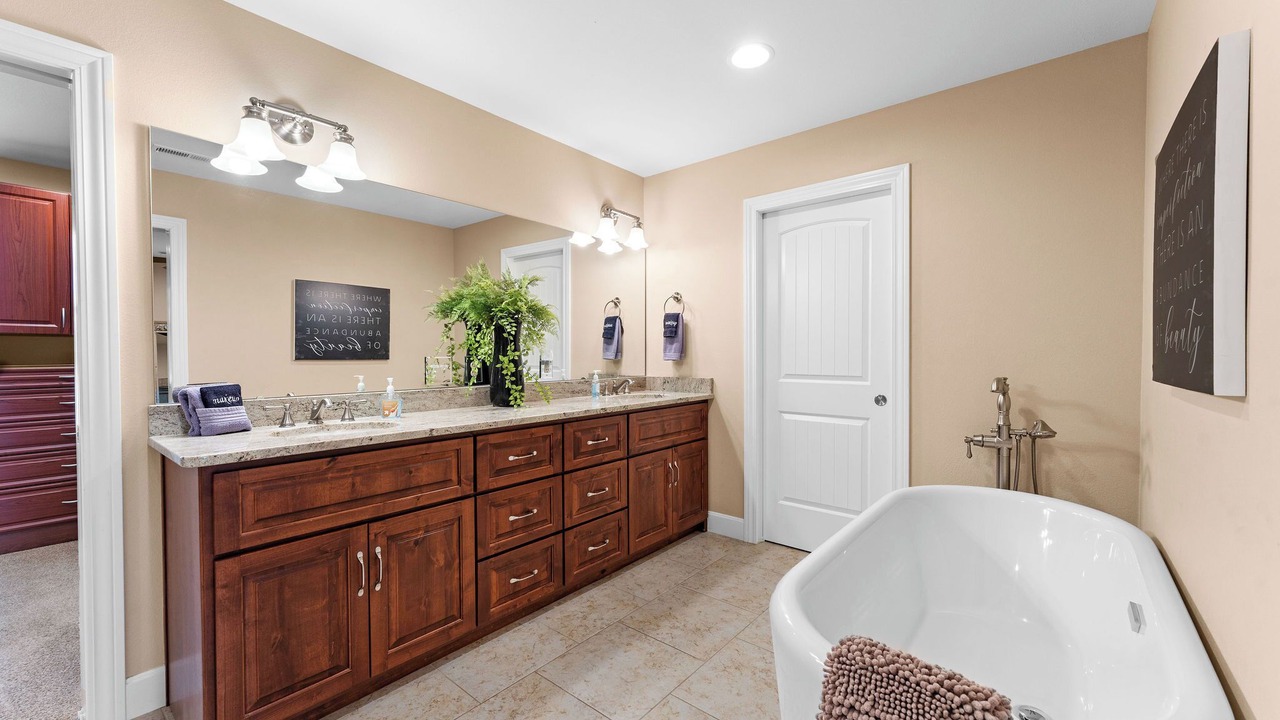 Photo of Bathroom in Branson