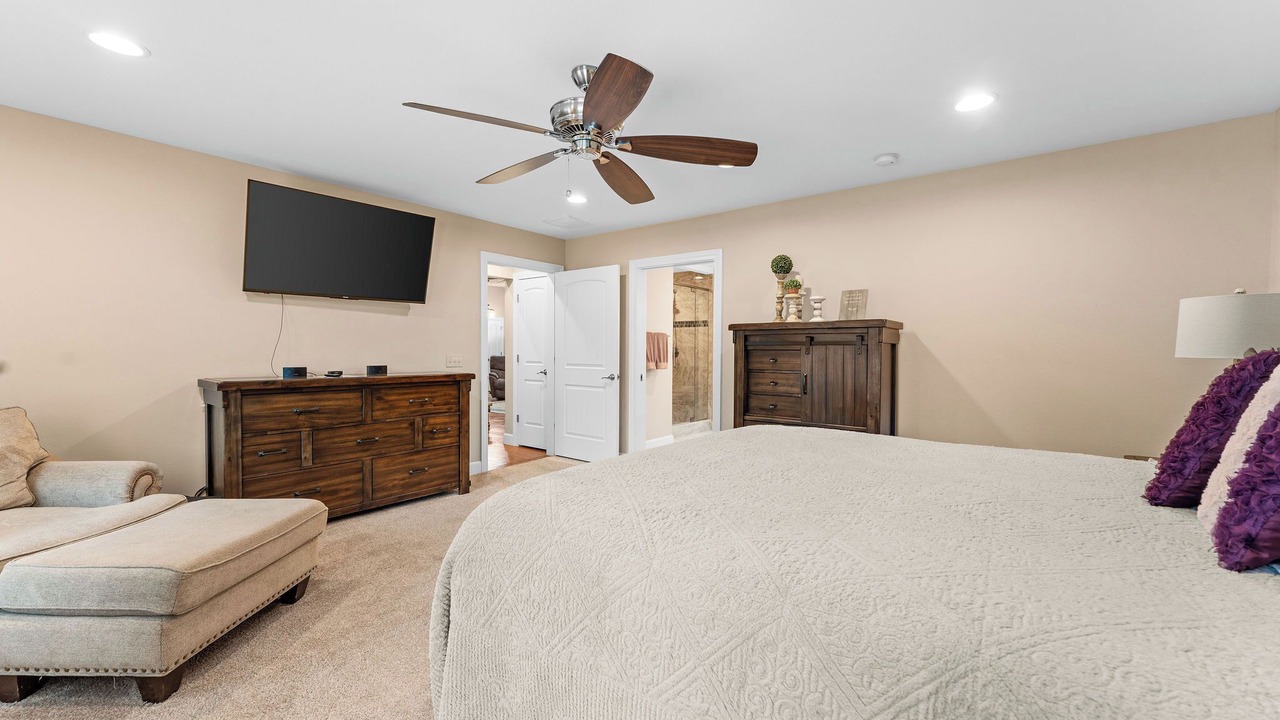 Photo of Bedroom in Branson