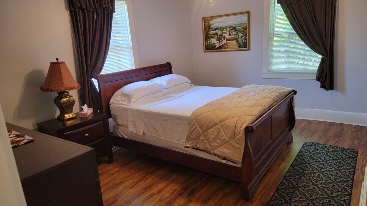 Photo of Bedroom in Bardstown