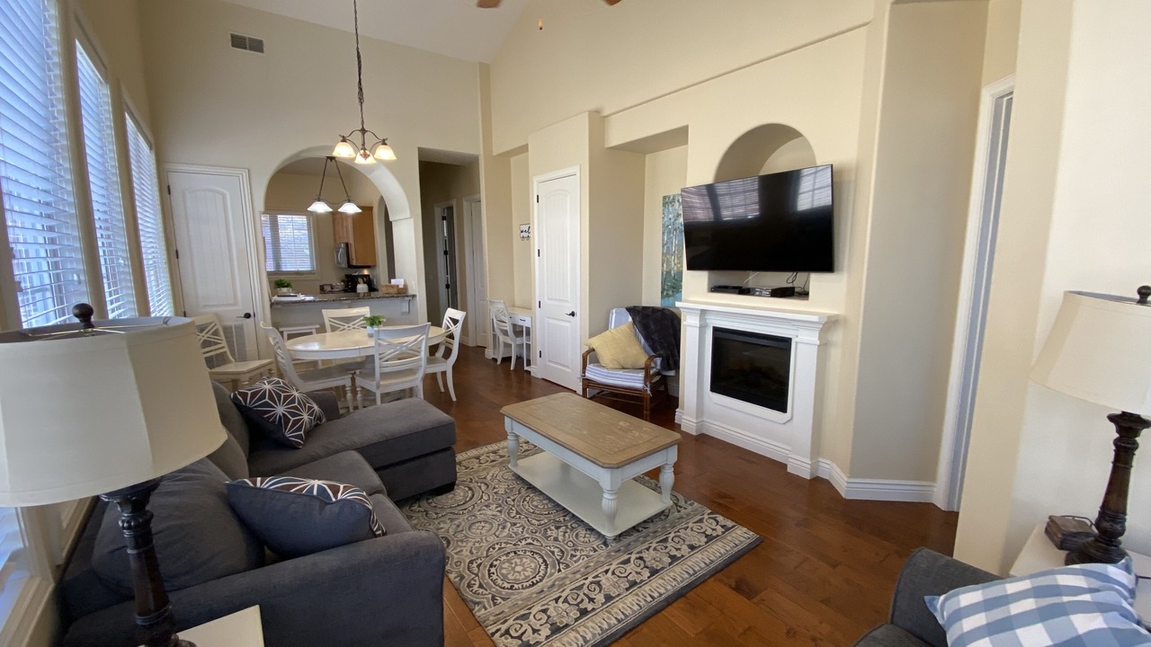Photo of Livingroom in Indian Point