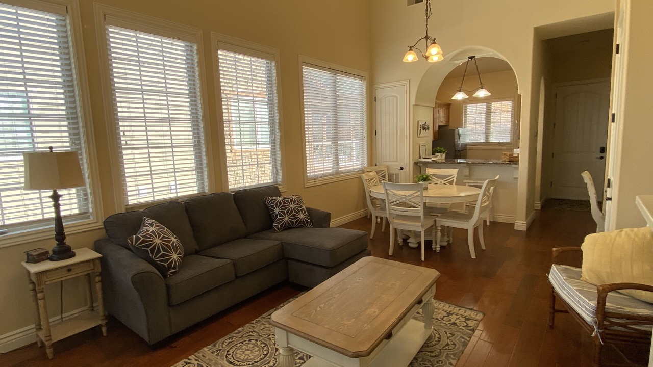 Photo of Livingroom in Indian Point