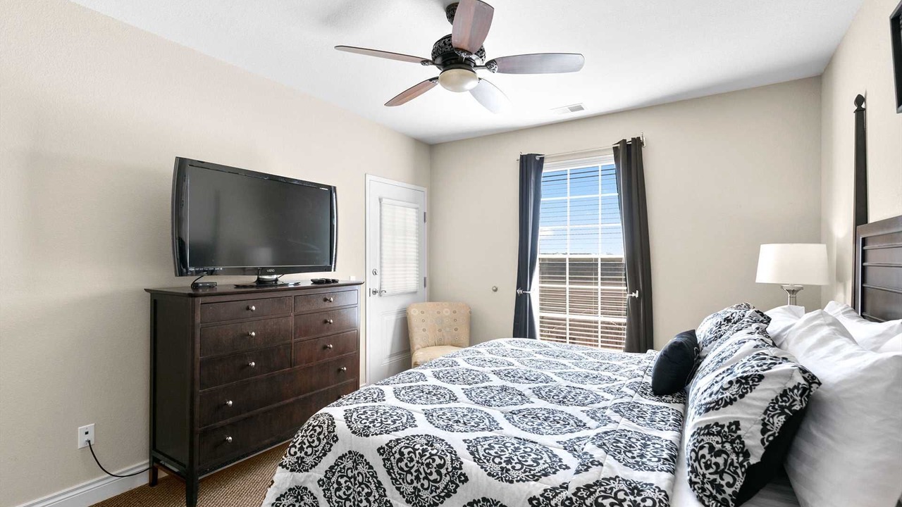 Photo of Bedroom in Branson