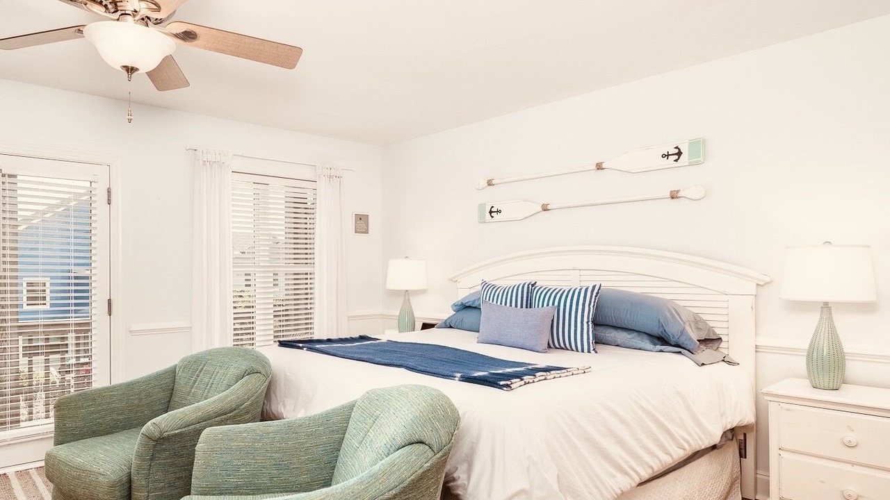 Photo of Bedroom in Atlantic Beach