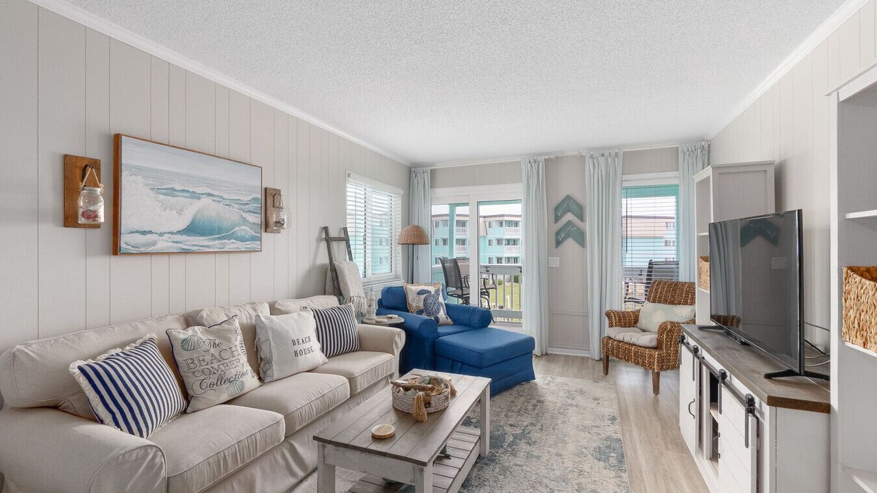 Photo of Livingroom in Morehead City