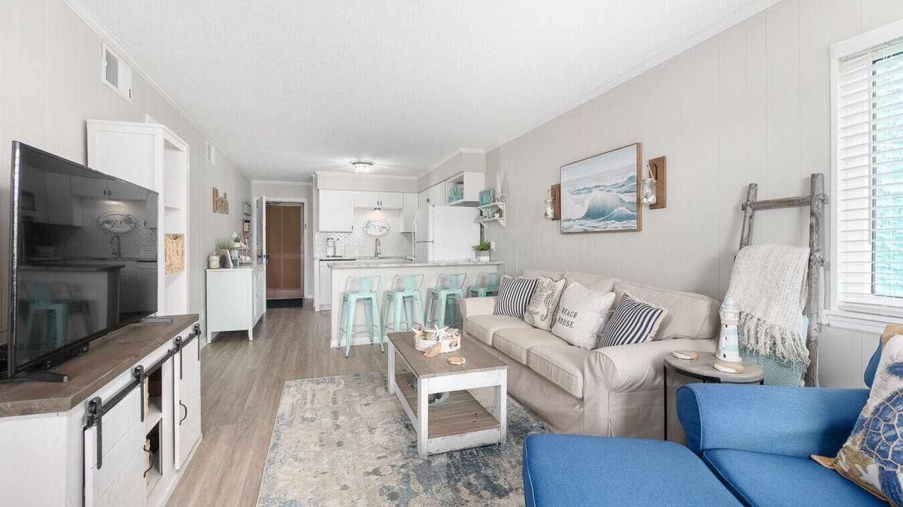 Photo of Livingroom in Morehead City
