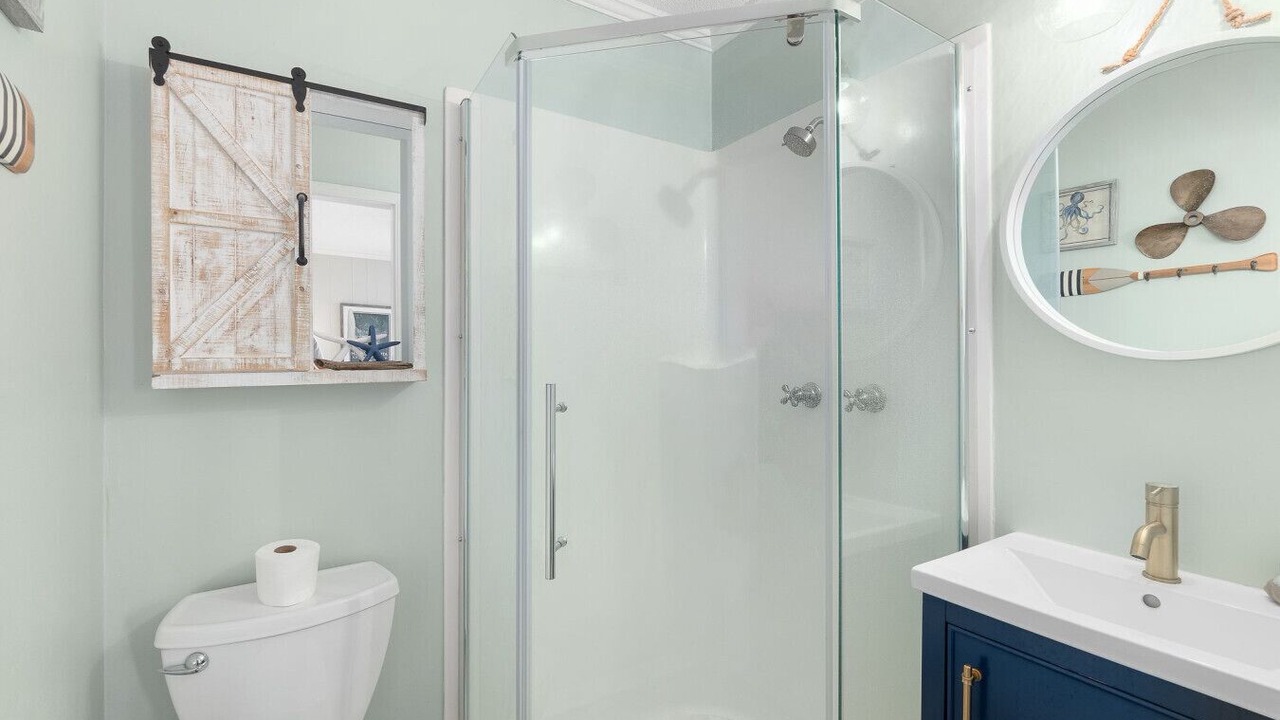 Photo of Bathroom in Morehead City