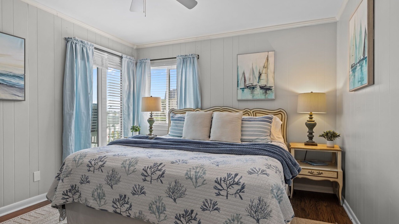 Photo of Bedroom in Morehead City