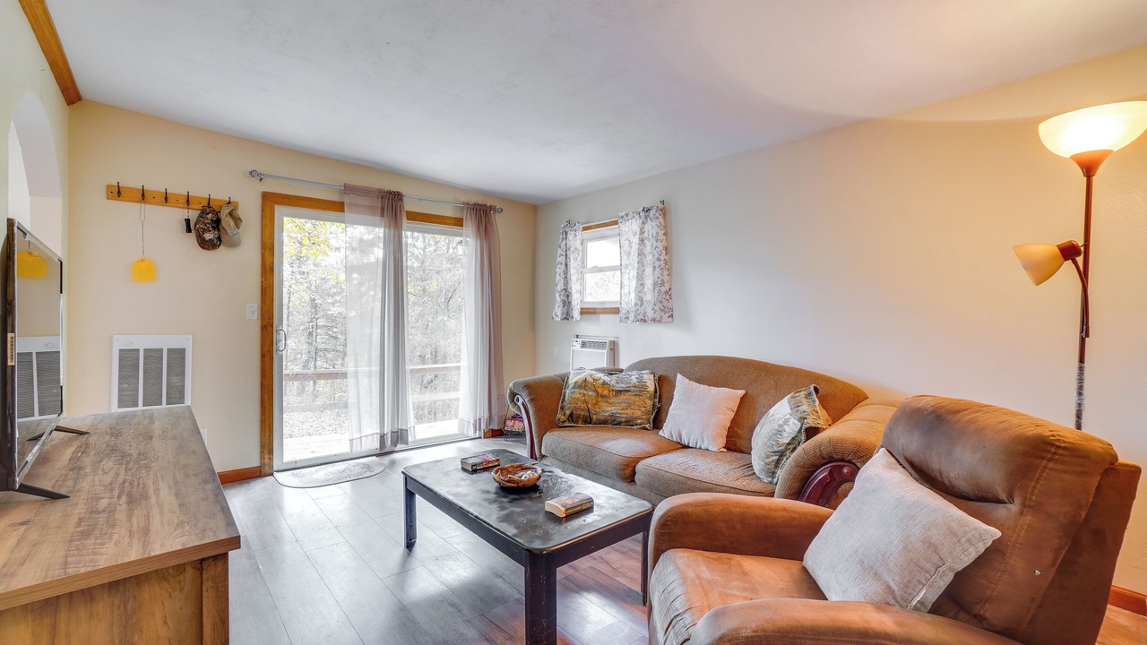 Photo of Livingroom in Shell Knob