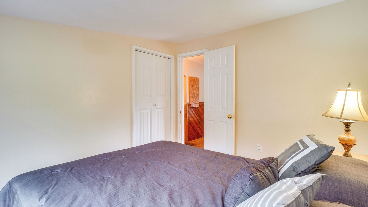 Photo of Bedroom in Shell Knob