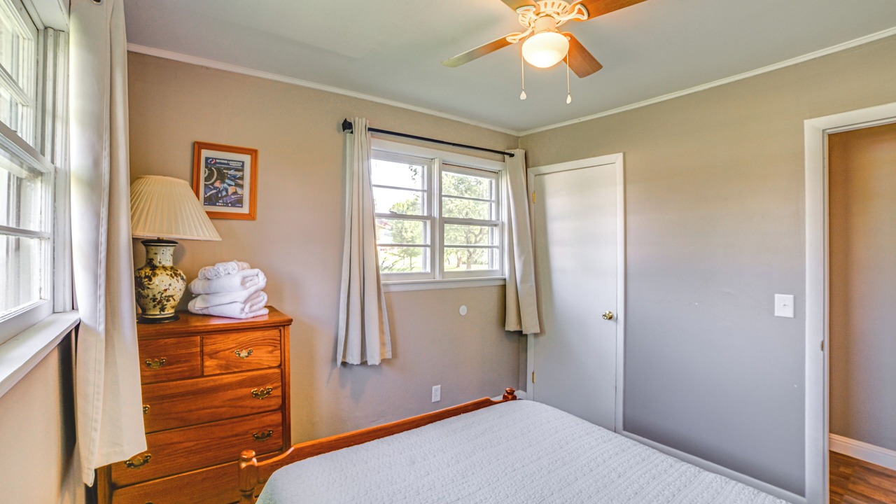 Photo of Bedroom in Salem