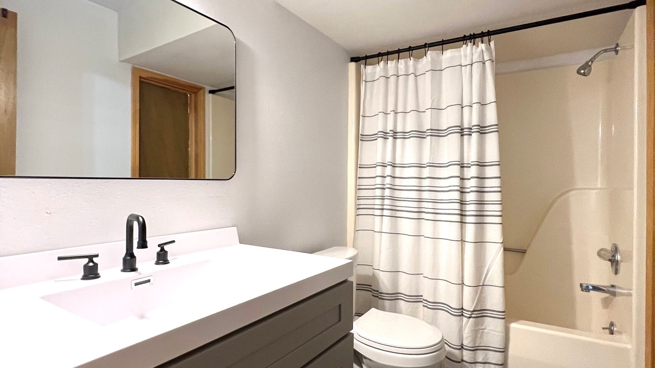 Photo of Bathroom in Shell Knob