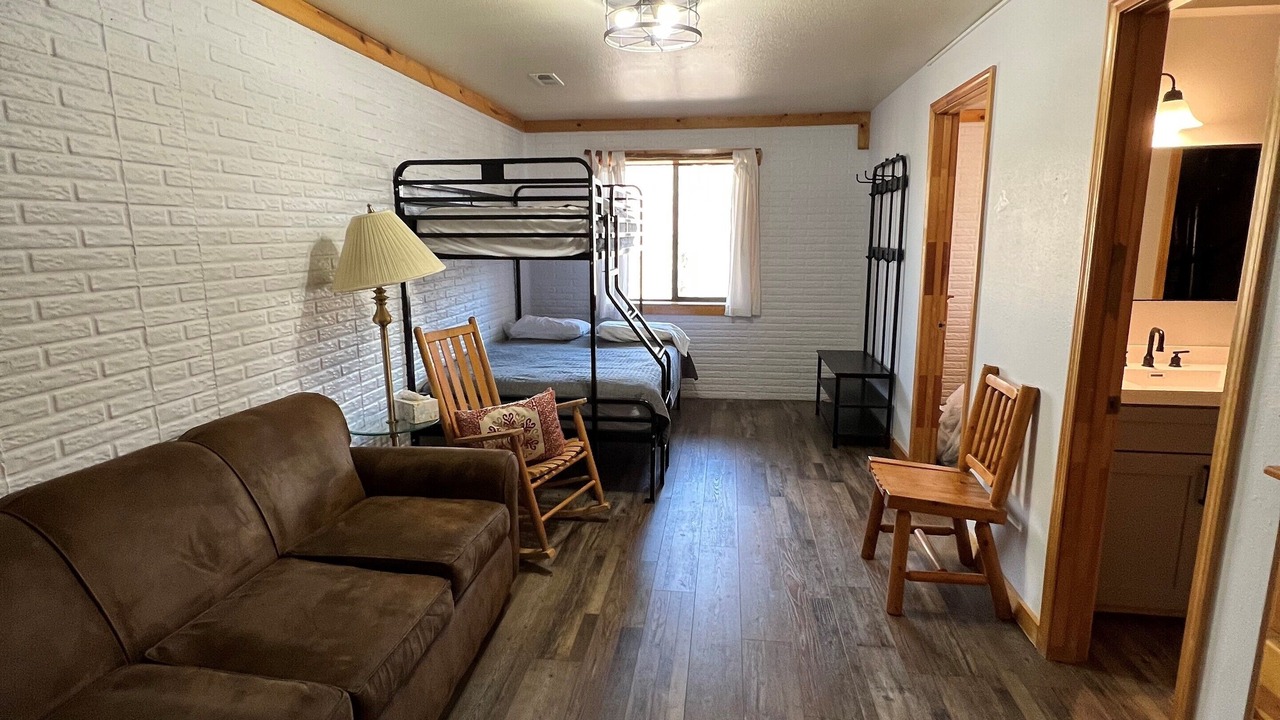 Photo of Bedroom in Shell Knob