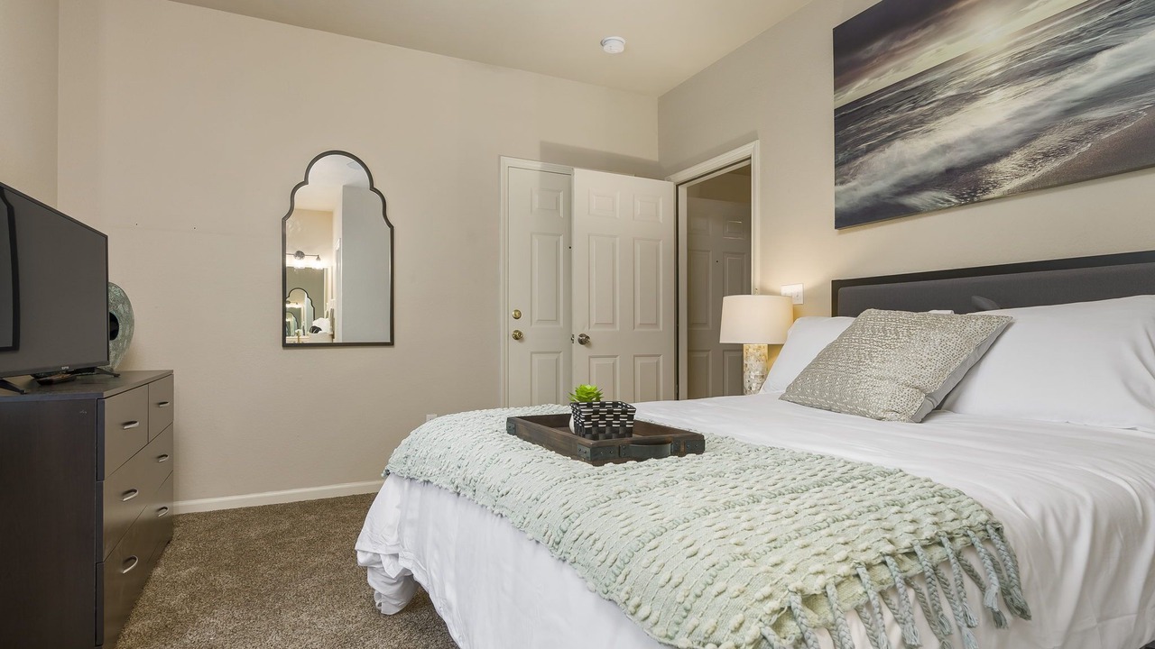 Photo of Bedroom in Branson