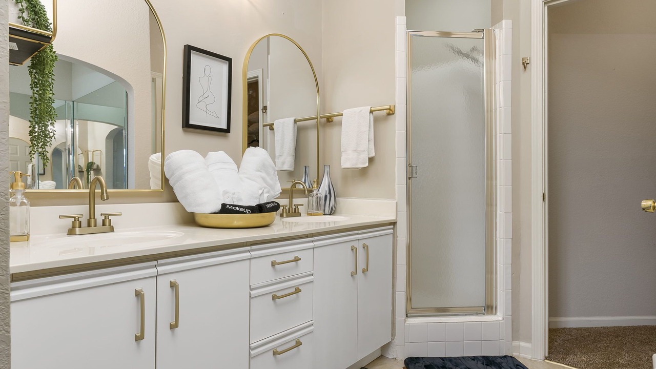Photo of Bathroom in Branson