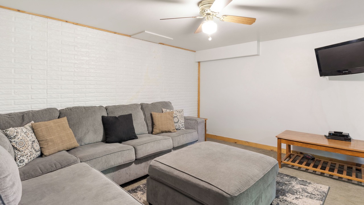 Photo of Livingroom in Shell Knob