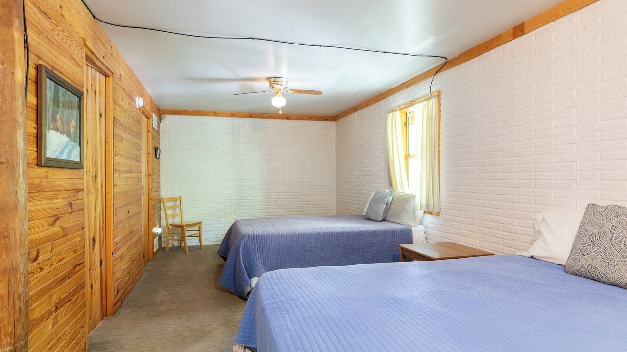 Photo of Bedroom in Shell Knob