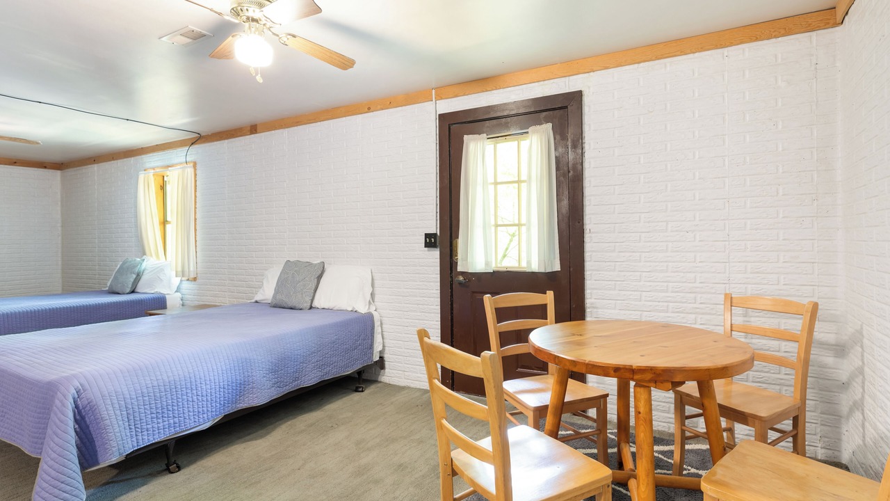Photo of Bedroom in Shell Knob