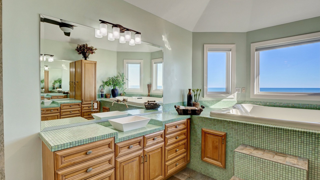Photo of Bathroom in North Topsail Beach