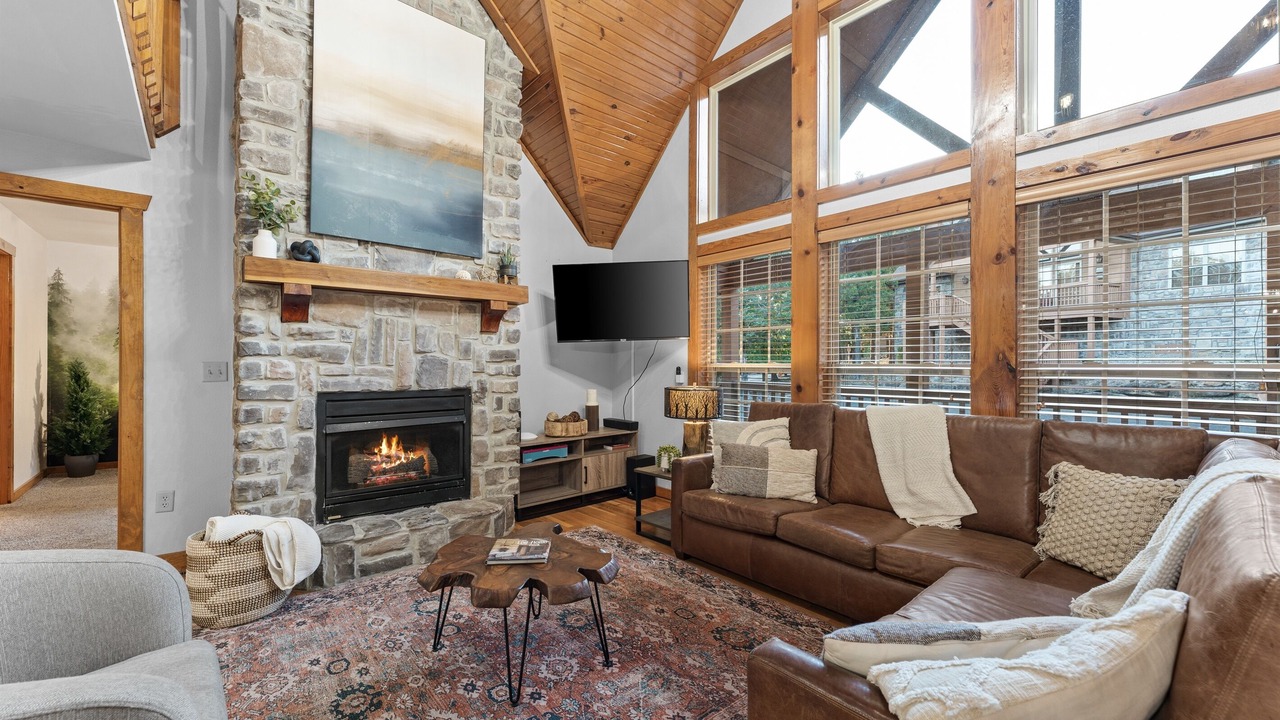Photo of Livingroom in Branson West