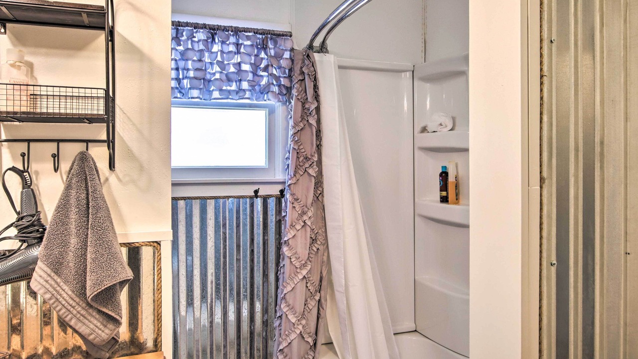 Photo of Bathroom in Shell Knob