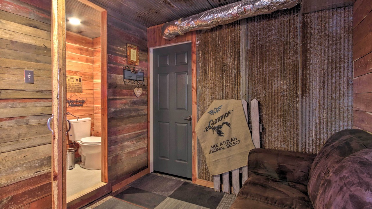 Photo of Bathroom in Shell Knob