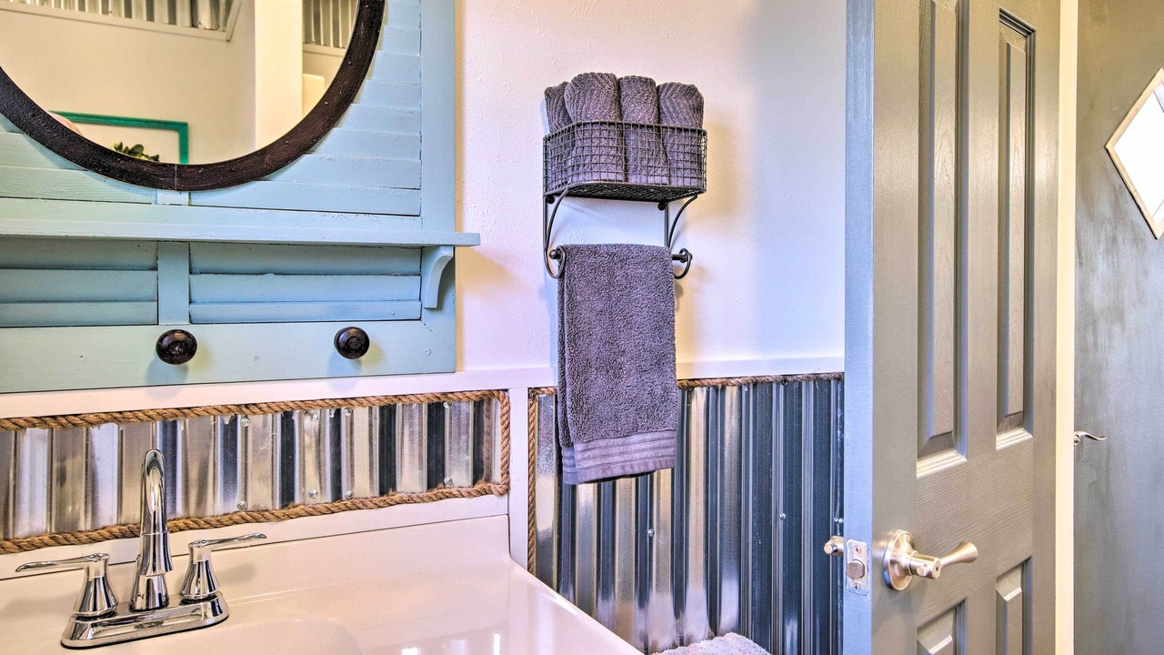 Photo of Bathroom in Shell Knob
