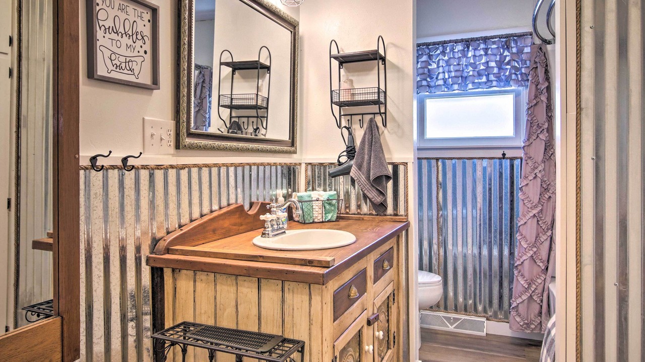 Photo of Bathroom in Shell Knob