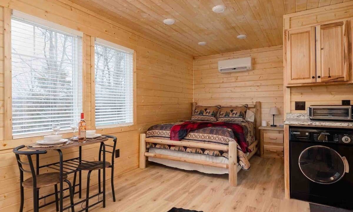 Photo of Bedroom in Bluff City
